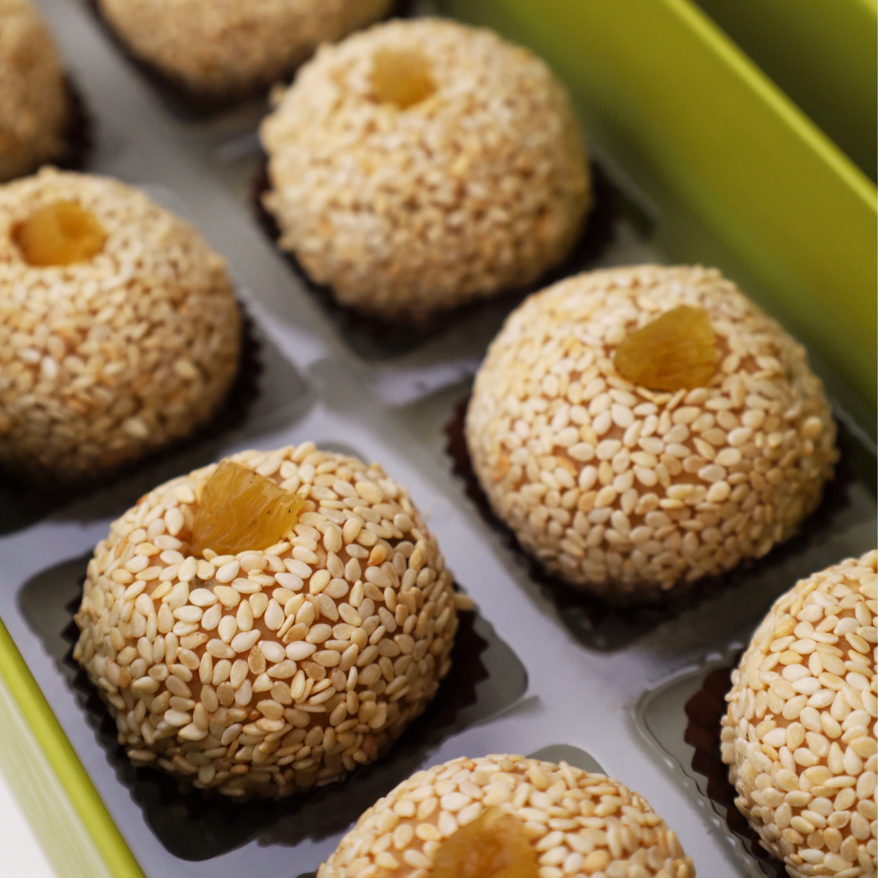 LOHRI GIFT HAMPERS & SWEETS