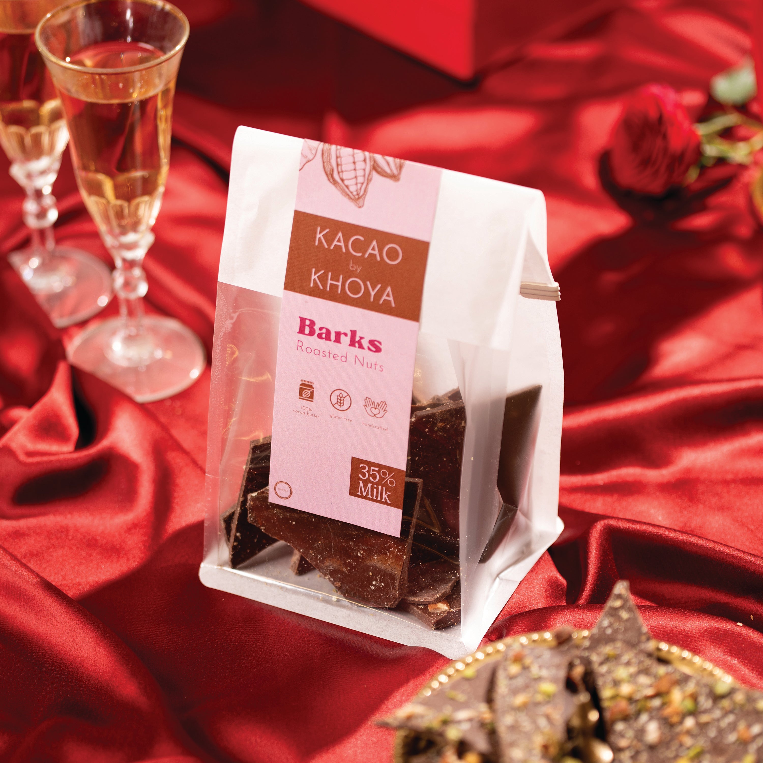 Roasted Nuts Barks - 35% Milk Chocolate