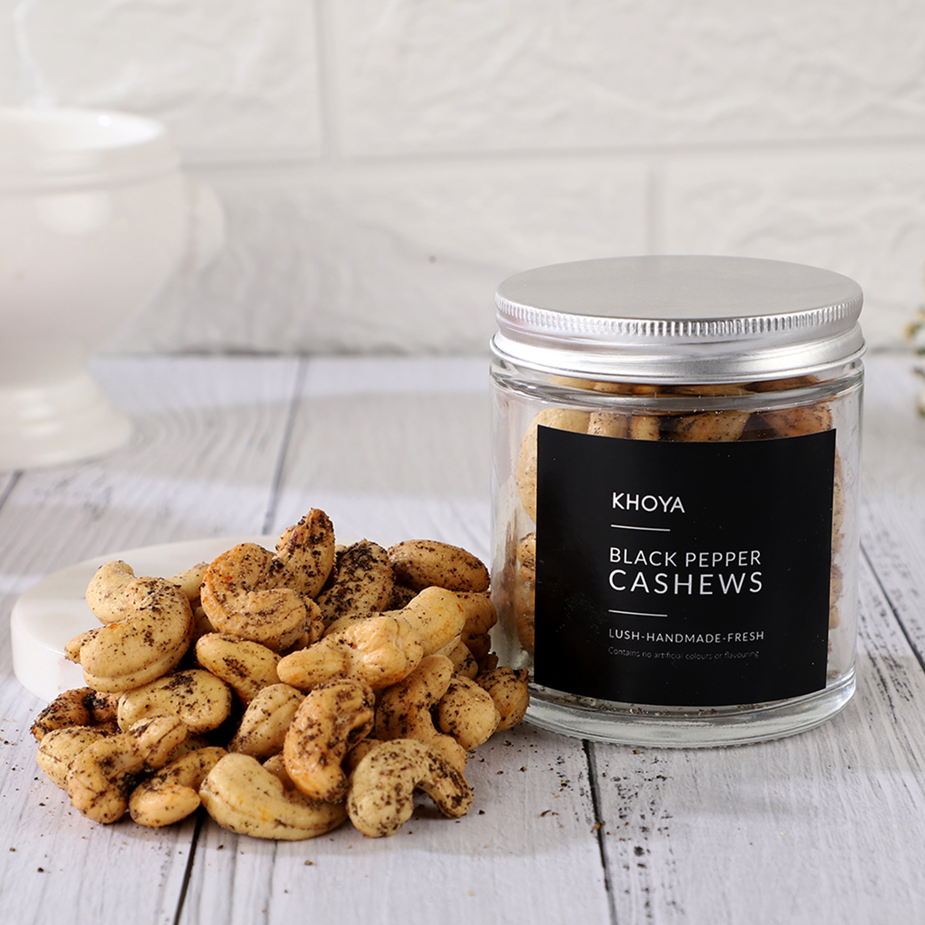 BLACK PEPPER CASHEW JAR