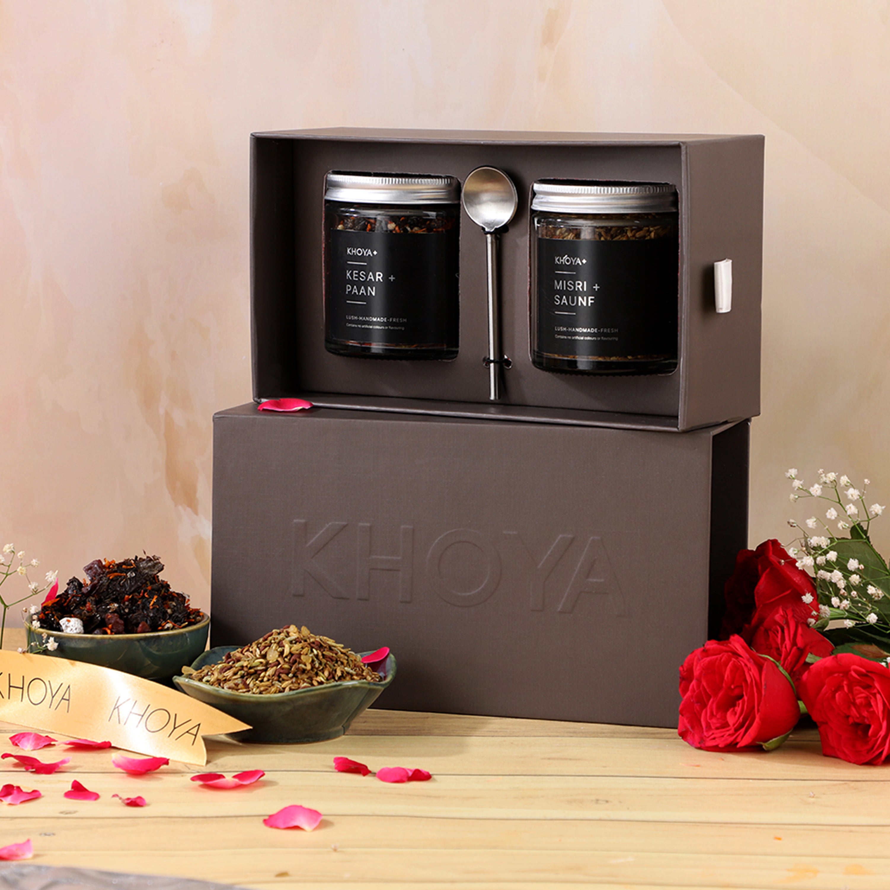KESAR PAAN & MISRI SAUNF GIFT SET
