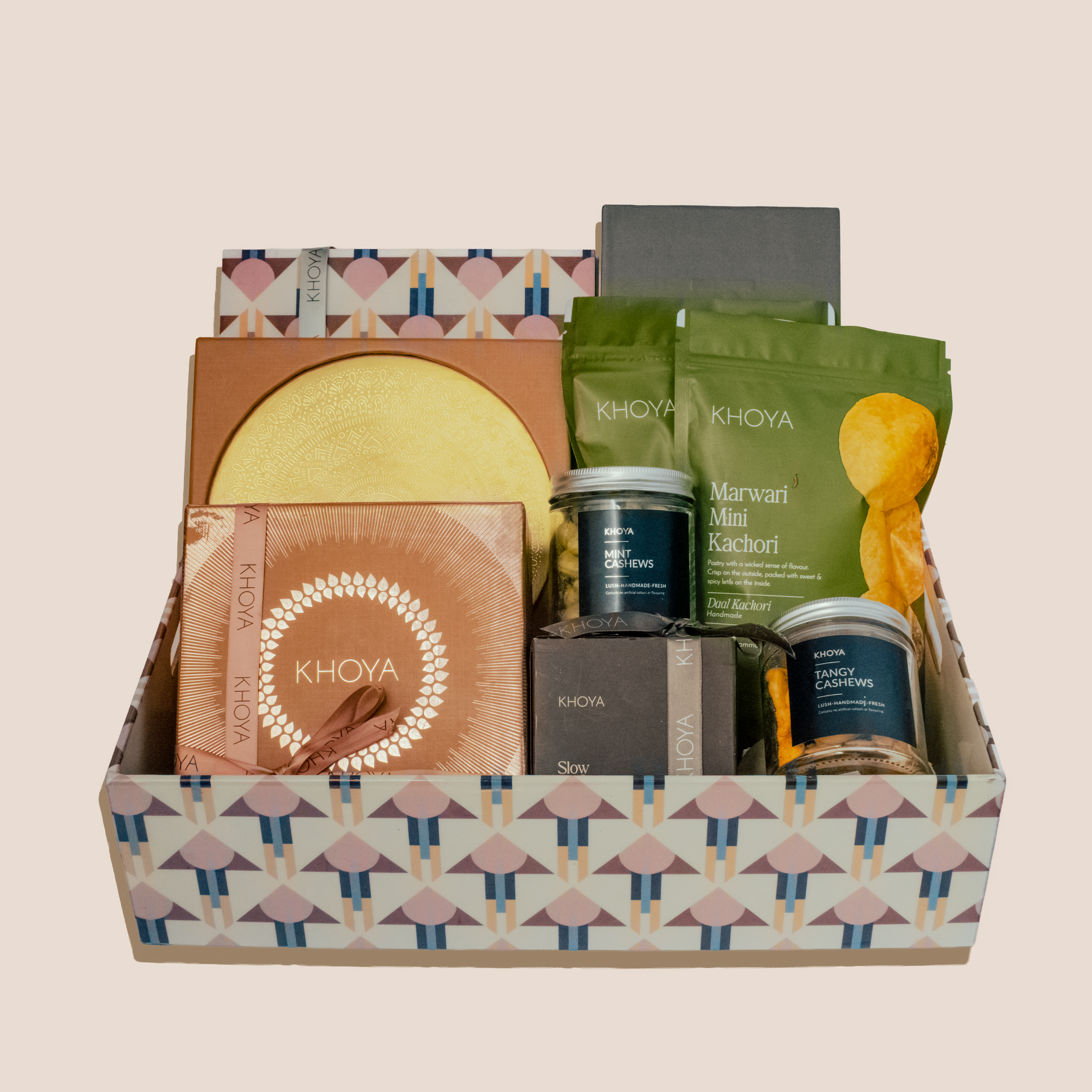 DIWALI GLOW HAMPER - LACQUERED TRAY