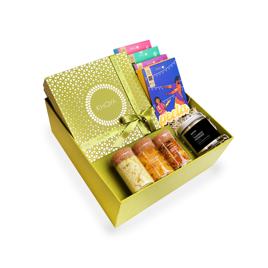 Order Online Luxury Ethnic Sweet Delights Diwali Chocolate Gift Box |  Blissmygift